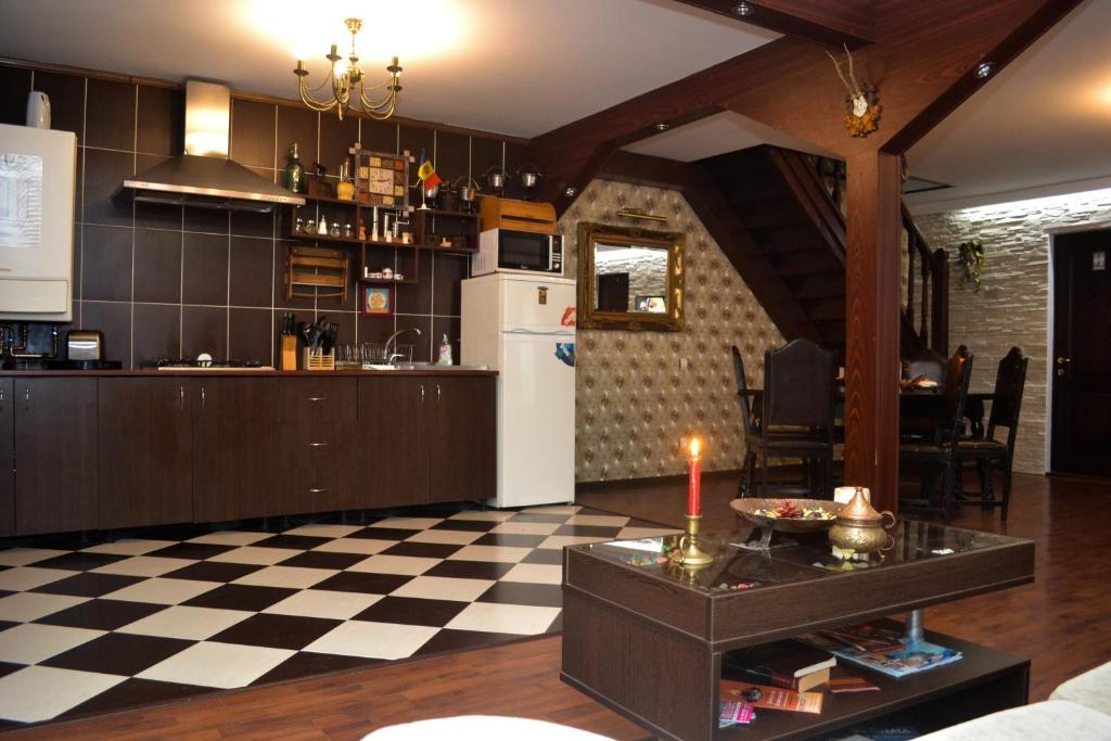 Pension Casa Wenge Sinaia Exteriör bild